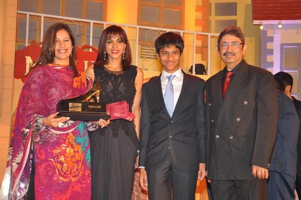 Lord’s Shoes bags ISAA Most Admired Footwear Retailer – West at India Fashion Forum 2012