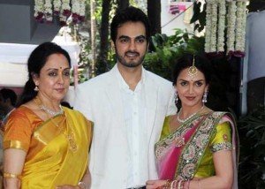 Esha Deol and Bharat Takhtani ‘SANGEET’ was a firecracke​r extravagan​za with their close friends and relatives.