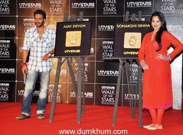 Ajay Devgn and Sonakshi Sinha get felicitated at the UTV STARS Walk of the Stars; unveil the tiles bearing their respective handprints!
