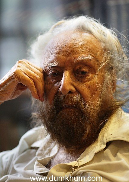 Tata Literature Live! The Mumbai LitFest 2013 to confer Khushwant Singh with Lifetime Achievement Award