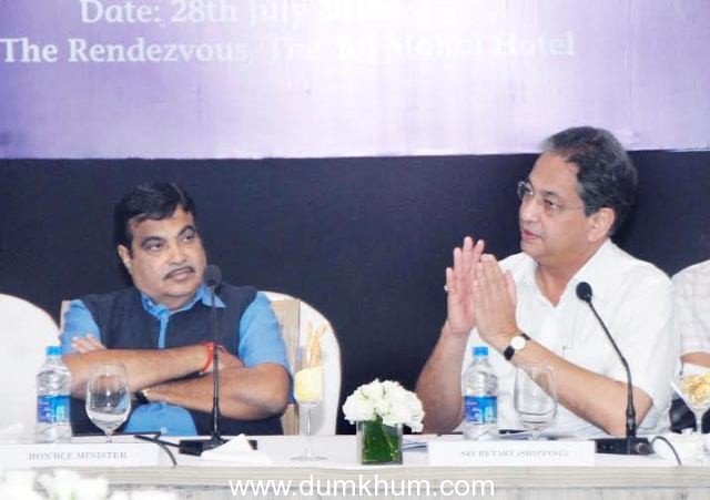 Capacity at India’s major ports to be doubled to 1600 million tons over five years ; Shipping Minister Nitin Gadkari holds review meeting on port development in Mumbai
