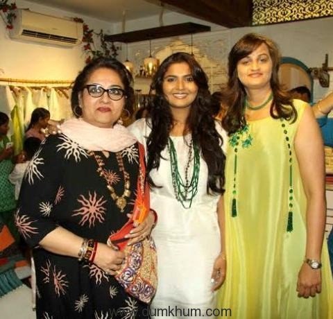 Reena Roy with Bhumika & Jyoti.