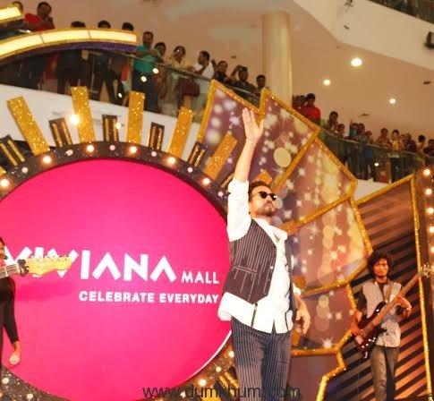 - Irrfan Khan at Vivian mall,,