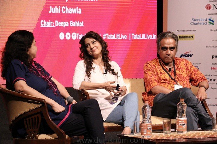 bollywood-actress-juhi-chawla-in-conversation-with-akshay-manwani-author-and-writer-shantanu-roy-chaudhuri-executive-editor-at-harper-collins-and-deepa-gahlot