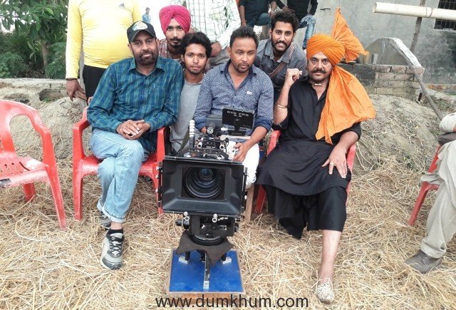 Director Devi Sharma, Guggu Gill aond others on the Set of film 'Dulla Vaily'