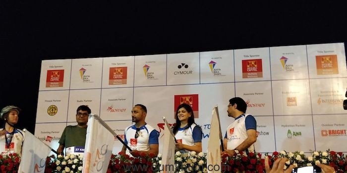 Bollywood Actor Rahul Bose, Mrs. Neerja Birla and Mr. Kumar Mangalam Birla flagging off Multiply Ride to Mpower_2
