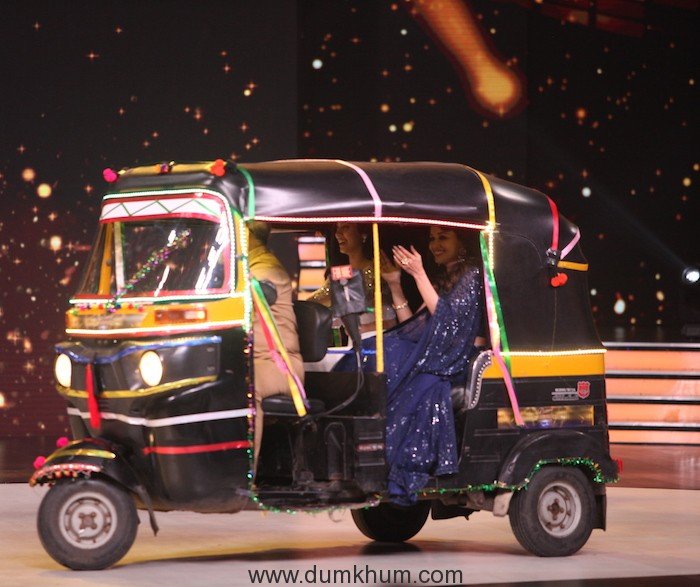 Madhuri Dixit on the stage of Dance Deewane