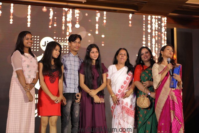 India Gold - Golden Gateway award winners - Bulbul Can Sing crew with Dir, Rima Das at.JPG