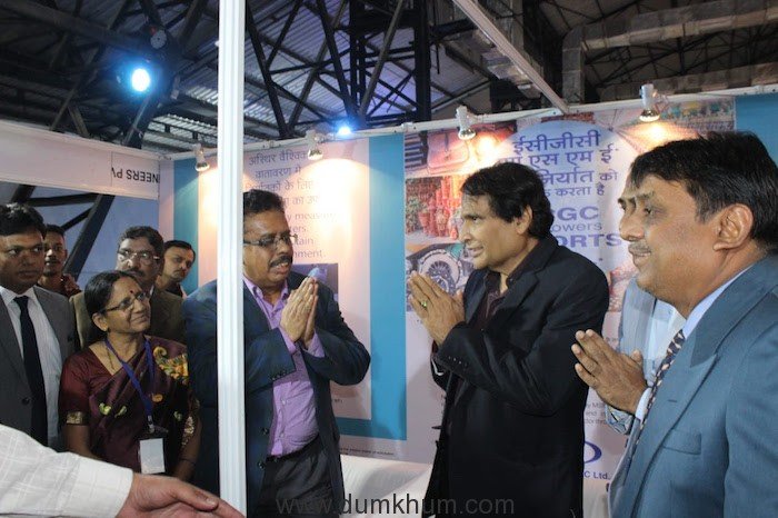 Union Minister for Commerce and Industry and Civil Aviation Shri Suresh Prabhu-