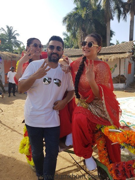 Raj Kundra with Roop and Dolly Sidhu