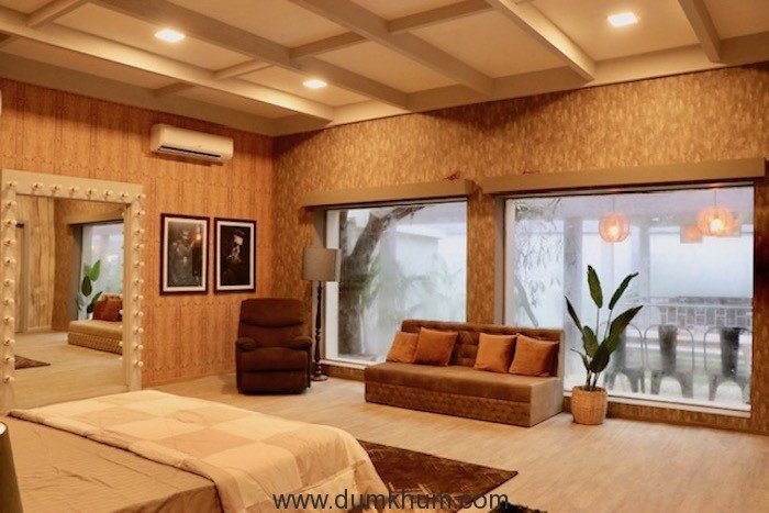Bedroom of Salman Khan's chalet (1)