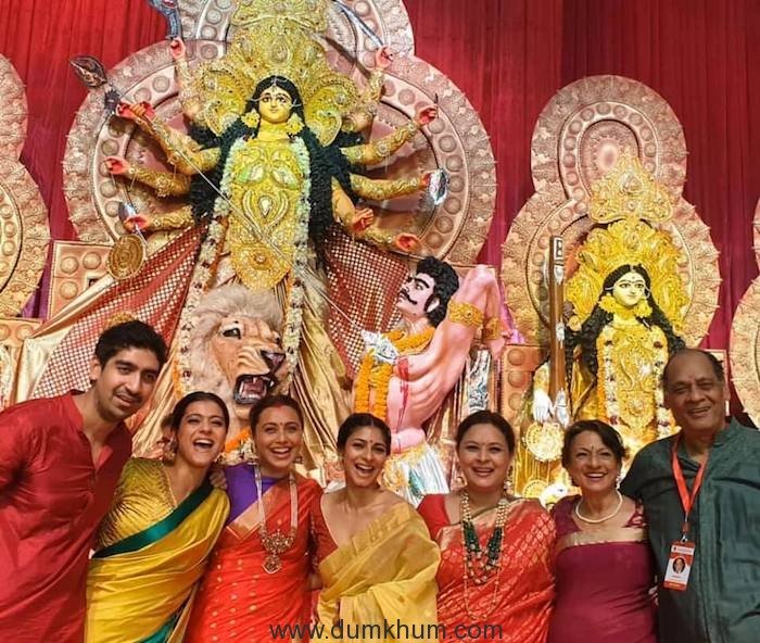 Kajol with Tanuja,Tanisha Mukherjee, Rani Mukerji & Ayan Mukherjee