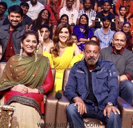 Sanjay Dutt, Kriti Sanon and Director Ashutosh Gowariker graced the sets of The Kapil Sharma Shwo for the promotion of their upcoming film Panipat-