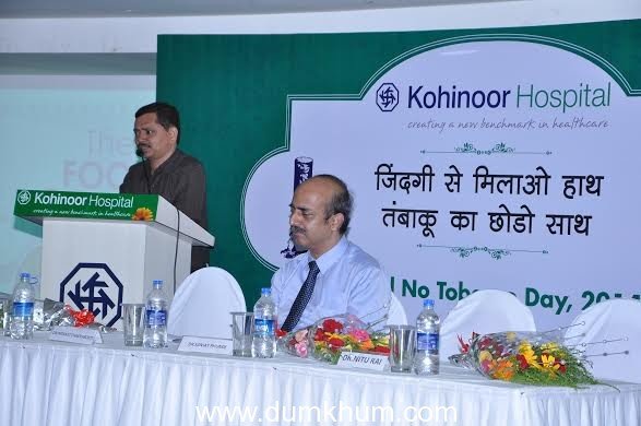 Kohinoor Hospital organizes workshop for sewage and sanitation workers to draw  attention towards the ill-effects of tobacco usage