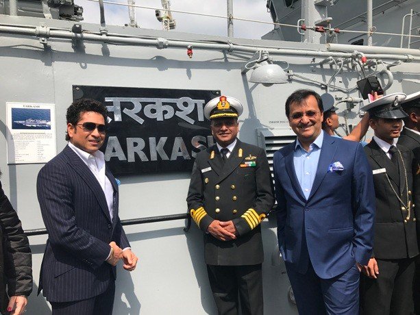 Sachin Tendulkar welcomes INS Tarkash to London