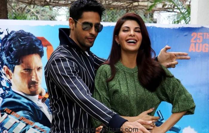 Mumbai: Bollywood actors Siddharth Malhotra, Jacqueline Fernandez during the special trailer preview of their film "Gentleman" in Mumbai on Friday. . Photo by BL SONI
