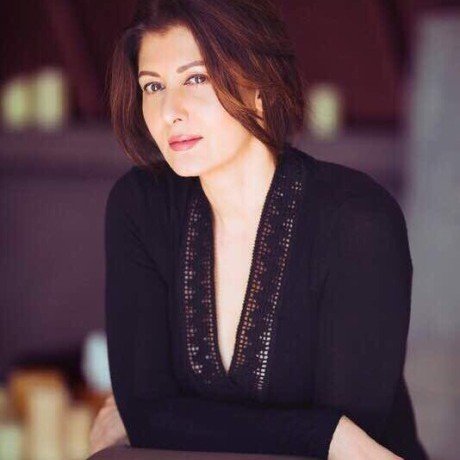 Sangeeta Bijlani stuns in five never-seen-before pictures!