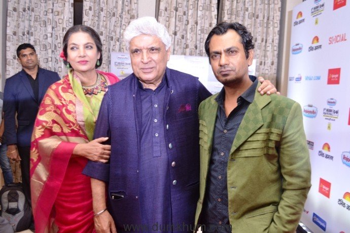Shabana Azmi, Javed Akhtar & Nawazuddin Siddiqui at the 8th Jagran Film Festival Award Night (2)