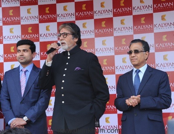 Kalyan Jewellers makes a grand opening in Bhopal