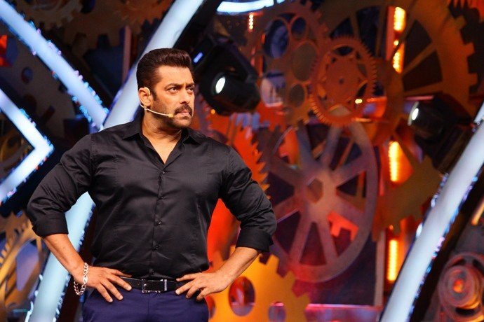 ​​​​​​​​​​​​It’s truly ‘Weekend Ka Vaar’ as Salman Questions The Contestants