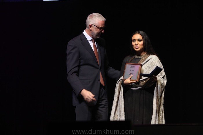 Rani Mukerji Wins the Best Actress Award for Hichki and  the ‘Excellence in Cinema’ Award at Indian Film Festival of Melbourne