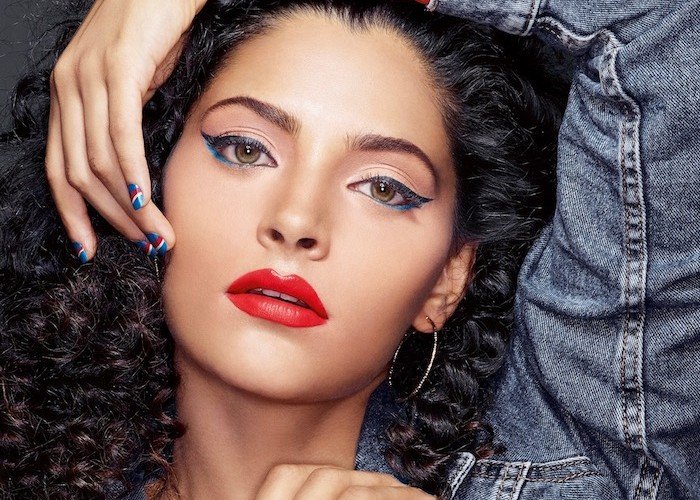 Avon signs the gorgeous Saiyami Kher as the  face of the brand ‘Mark’