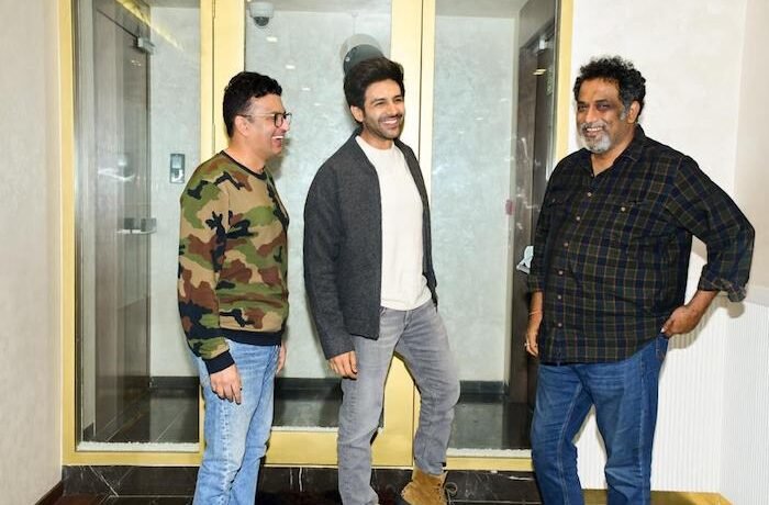 Kartik Aaryan, Director Anurag Basu and Producer Bhushan Kumar meet to discuss about Aashiqui 3